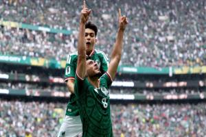 دموع الفرح.. خيمينيز يقتل جنوب أفريقيا بهدف تاريخي