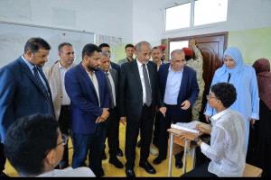 بين العرق والأحلام ماذا يحتاج طالب الثانوية؟ زيارة رسمية أم اهتمام حقيقي؟