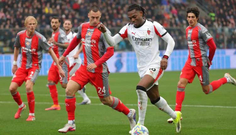 فوز قاتل لميلان في الدوري الإيطالي قبل ديربي الغضب