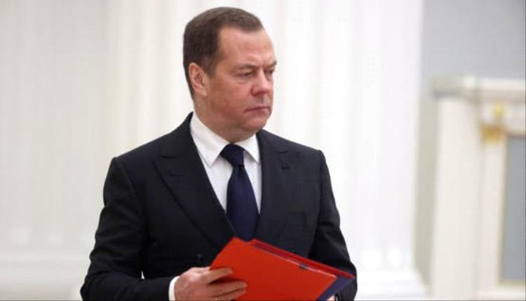 نائب رئيس مجلس الأمن الروسي: الحرب العالمية الثالثة قد تبدأ في أي لحظة