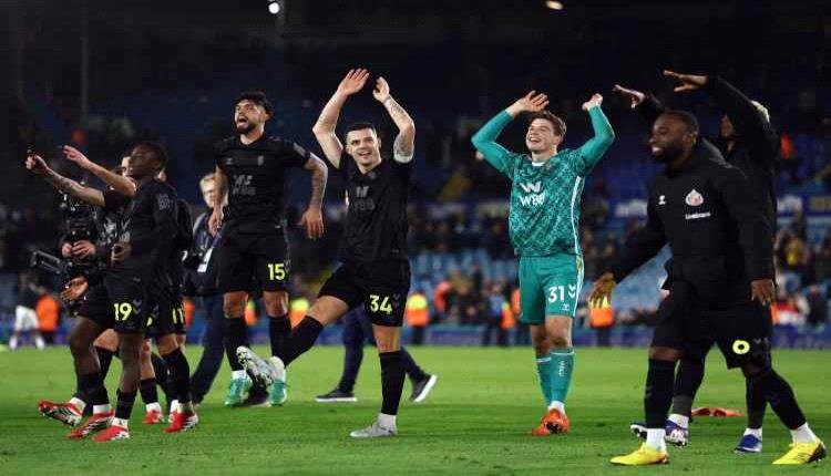 سندرلاند يهزم ليدز بملعبه في الدوري الإنجليزي الممتاز