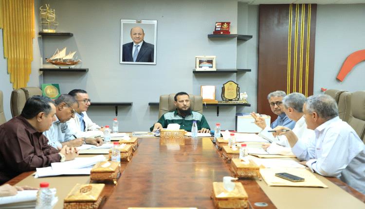 برئاسة المحافظ شيخ.. نقلة نوعية مرتقبة لصندوق نظافة عدن بآليات ومعدات حديثة