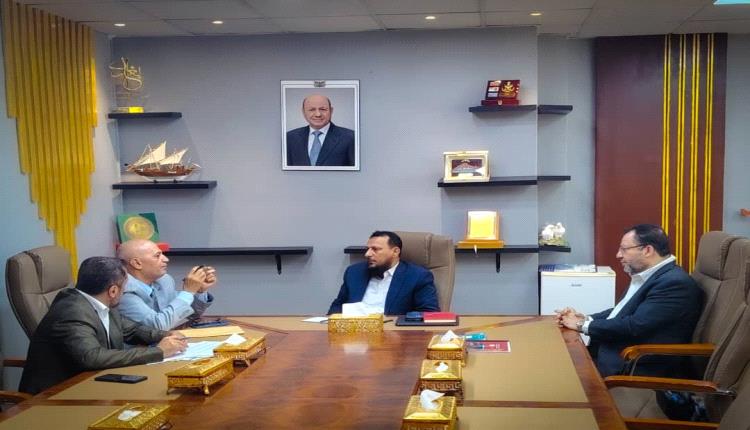 لقاء موسع بعدن يبحث الاستعدادات لمواجهة زيادة الطلب على الكهرباء والمياه خلال الصيف