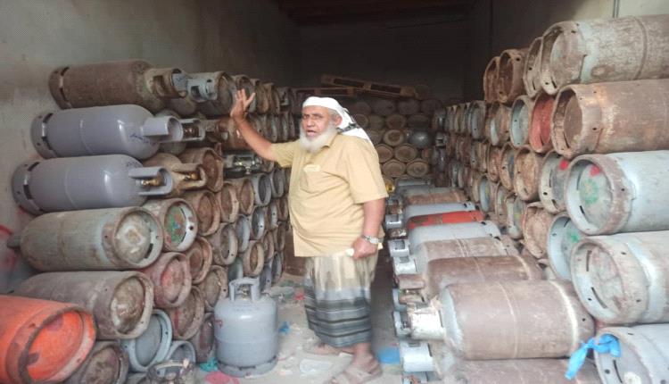 
وكلاء الغاز في تبن بلحج يشكون من عدم استلام مخصصهم من المادة