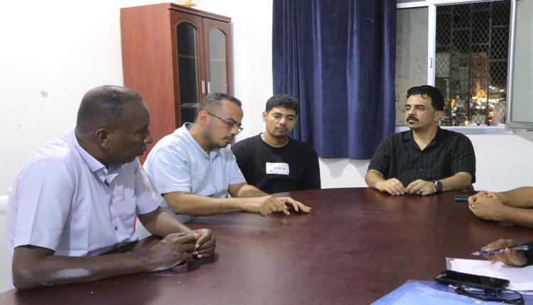 اتحاد كرة القدم بعدن يعقد اجتماعًا مع لجنتي المسابقات والحكام 