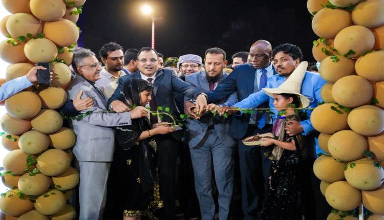 برعاية رئيس مجلس الوزراء.. انطلاق المعرض الوطني للبن والتمر في عدن بمشاركة حكومية واسعة 