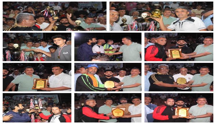 الوليدي يتوج الحسوة بكأس الدوري الرمضاني باختتام بهيج