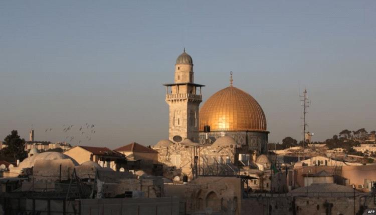 
8 دول عربية وإسلامية تطالب إسرائيل بالتراجع عن إغلاق المسجد الأقصى