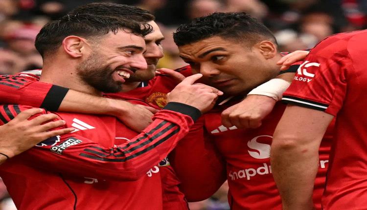 مانشستر يونايتد يسحق أستون فيلا ويحكم قبضته على المركز الثالث