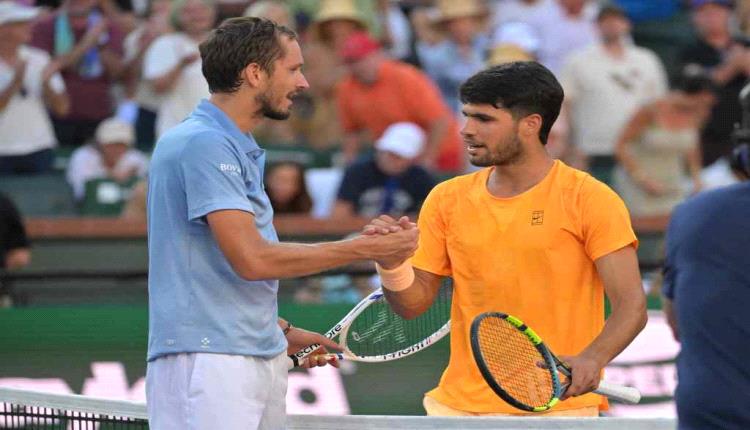 ميدفيديف يوقف سلسلة انتصارات ألكاراز ويتأهل إلى نهائي بطولة إنديان ويلز للتنس