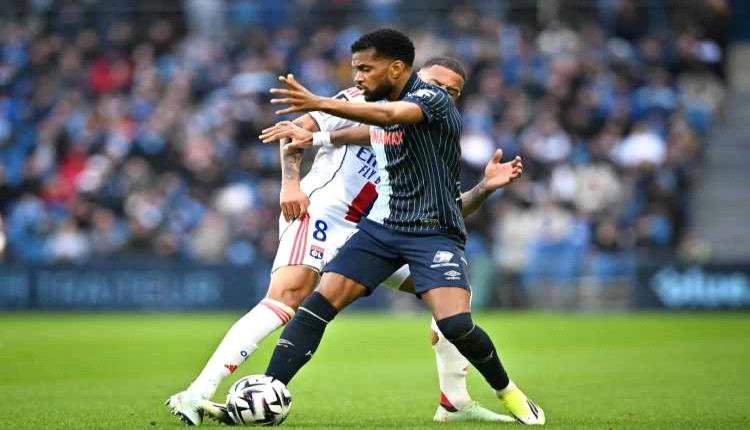 ليون يواصل نتائجه المتواضعة في الدوري الفرنسي بالتعادل مع لوهافر