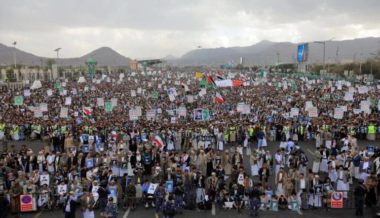 الحوثيون يكثفون التجنيد استعداداً لاحتمالات التصعيد الداخلي والإقليمي
