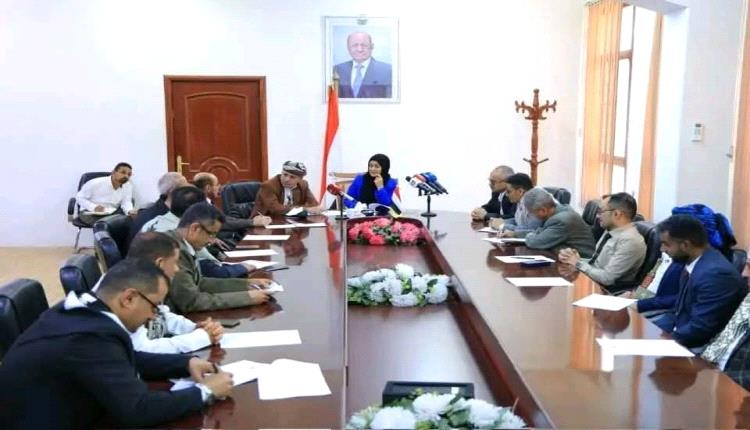 قاض يضبط "سقطة" لوزيرة الشؤون القانونية : السلطة القضائية ليست مكتبًا تابعًا للوزارة