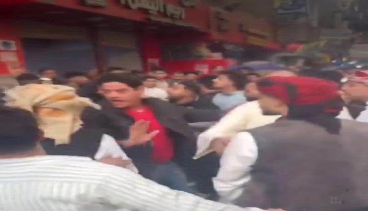 مظاهر أعمال عنف لنازحين يمنيين مقيمين في القاهرة..صور