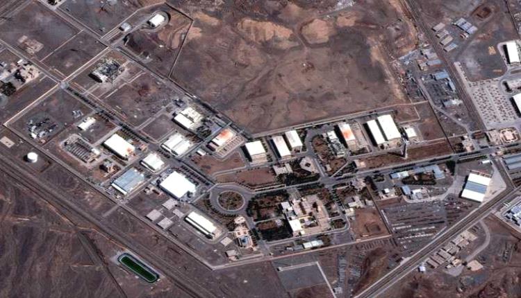 استهداف قواعد عسكرية ومنشأة نووية.. عدن تايم ترصد أبرز تطورات اليوم الـ21 للصراع الأمريكي–الإسرائيلي مع إيران