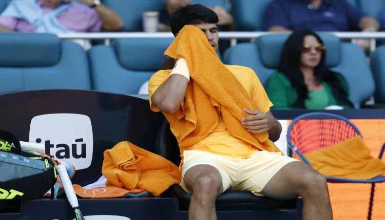 بطولة ميامي للتنس تواصل مفاجآتها.. ألكاراز يودع من الدور الثالث 