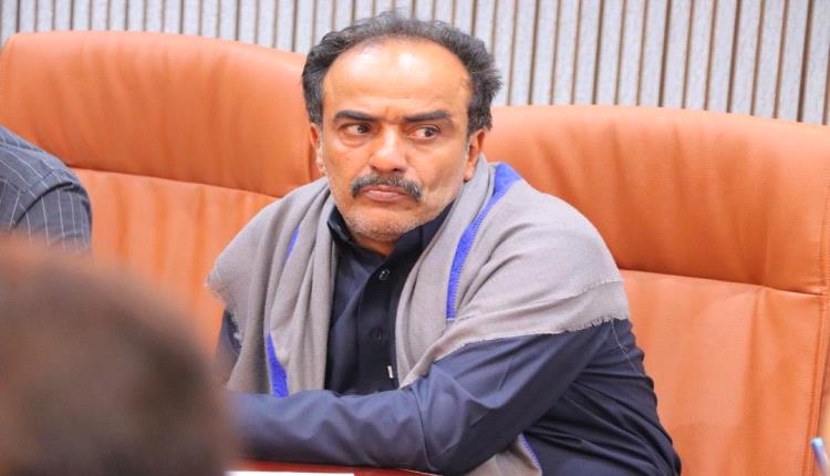 
الزهري يوجه بتنفيذ حملة استثنائية للرش الضبابي الوقائي في خورمكسر عقب المنخفض الجوي
