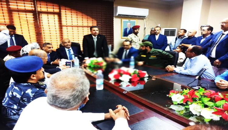 محافظ لحج الجديد يتسلم قيادة المحافظة
