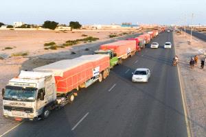 تدشين توزيع اكثر من 17 الف سلة غذائية لمنتسبي التربية والتعليم في عدن بدعم سعودي