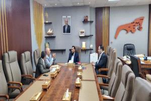 لقاء موسع بعدن يبحث الاستعدادات لمواجهة زيادة الطلب على الكهرباء والمياه خلال الصيف