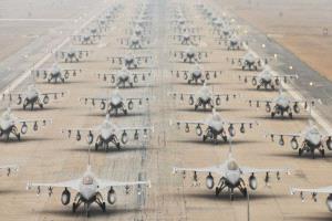 الوجهة إيران.. أمريكا سحبت آلاف القنابل الذكية من كوريا الجنوبية
