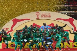 قرار فرنسي عاجل بشأن مباراة السنغال وبيرو