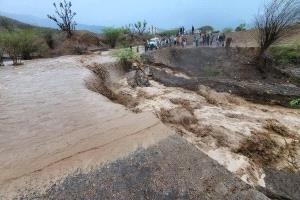 سيول جارفة تضرب تعز وتُخلف ضحايا ودماراً واسعاً
