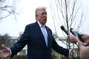 الرئيس الأمريكي يعلن عن محادثات "جيدة" مع إيران ويؤكد تأجيل ضرب محطات الطاقة