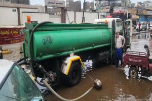 تحركات مكثفة وسط عدن لمواجهات تداعيات المنخفض الجوي