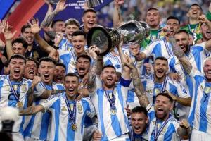 الأرجنتين تواجه موريتانيا وزامبيا استعداداً للمونديال