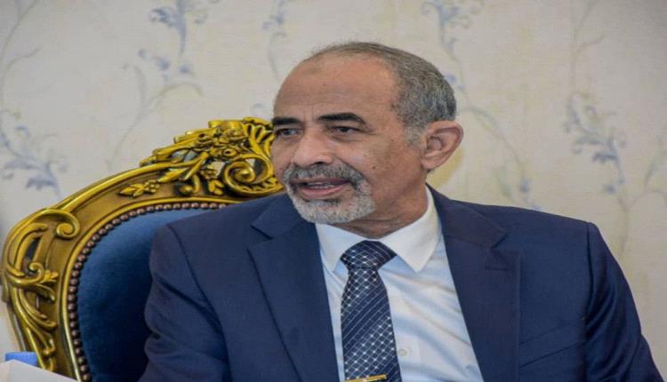 الفريق الصبيحي: القضية الجنوبية أولوية وطنية ونؤكد حماية حق التظاهر السلمي وتأمين المتظاهرين 