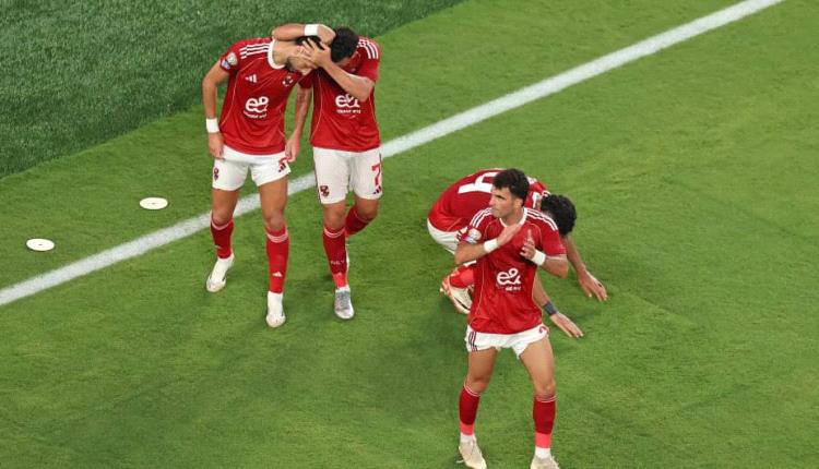 الأهلي يتلقى صدمة قبل مواجهة إنبي.. ويصدر بيانًا بشأن نجم المغرب