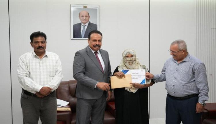 الأشغال تكرّم عمال النظافة بمناسبة عيد العمال العالمي