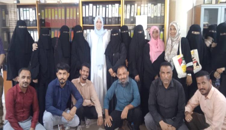 مدير عام مكتب التربية والتعليم في عدن تؤكد على العمل بجدية مع ذوي الاحتياجات الخاصة 