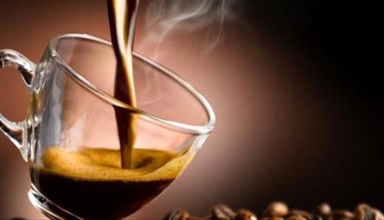 اللوز والقهوة.. مزيج صباحي يمنح الجسم الطاقة والتركيز 