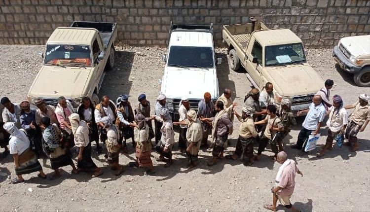 لحج.. موصل قبلي لقيادات ومشايخ الصبيحة يرد الأعتبار لقبائل الحواشب وينهي تداعيات قضية إعتداء 