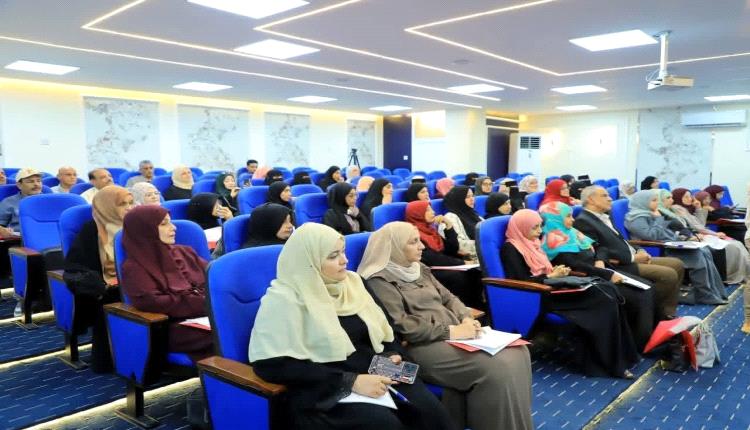 صحفية : الصحفيات المبتدئات أول طريق لهم رصد معاناة الناس والمساهمة في معالجتها 