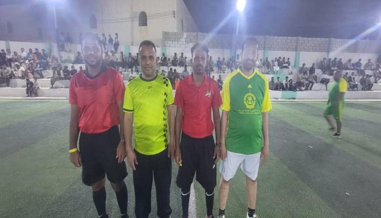 في أجواء عيدية مبهجة.. نادي الأحقاف بالغرف ينظم فعالية رياضية ويجمع نجومه القدامى 