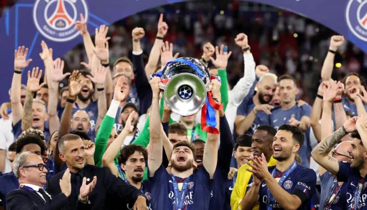 كفاراتسيخيليا أفضل لاعب بدوري الأبطال.. وجائزة خاصة لنجم ريال مدريد