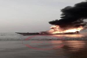 احتراق سفينة في حضرموت 
