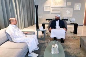 أول ظهور رسمي لرئيس الوزراء السابق بن بريك منذ إقالته