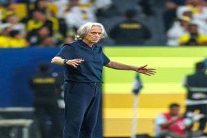 جيسوس يستقر على ملامح تشكيل النصر أمام الهلال