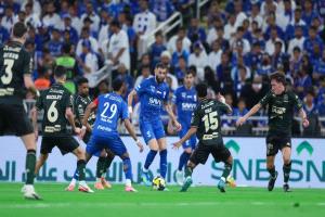 الهلال يحبط مغامرة الخلود ويحصد كأس الملك للمرة العاشرة