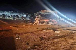 عاجل / حادث مروع على طريق العبر–مأرب يخلّف عشرات الضحايا والمصابين بينهم مغتربون