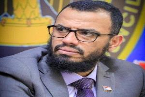 بن بريك : القضايا المصيرية المرتبطة بمستقبل شعب كامل يفترض أن تُناقش عبر شخصيات تمتلك تفويضاً شعبياً