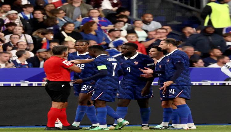 بعد مبابي وكوناتي.. لاعب جديد يغادر معسكر فرنسا