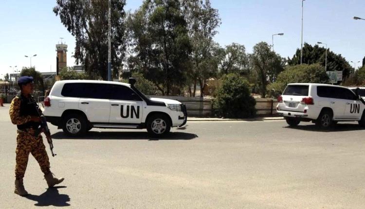 بتهم تصل إلى الإعدام.. الحوثيون يحاكمون 8 من موظفي المنظمات الإغاثية
