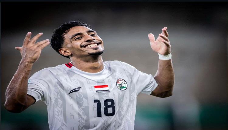 النجم عادل عباس يحصد جائزة أفضل لاعب واعد في خليجي 27