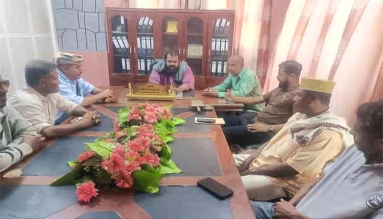الجنيدي والشدادي والصاصي يبحثون أوضاع نادي حسان ويدعون لانتخاب قيادة جديدة 