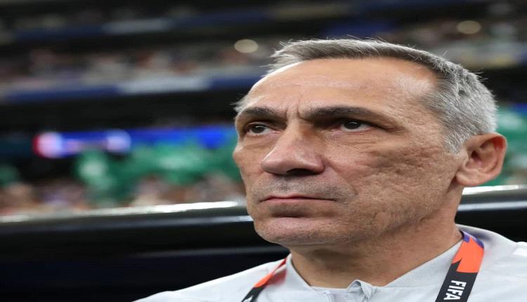 أول رد رسمي.. ما حقيقة إقالة دونيس من المنتخب السعودي؟